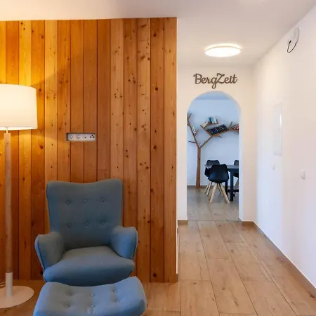 Bergzeit Mit Garten, Grill, Terrasse, Maximal 20 Personen *